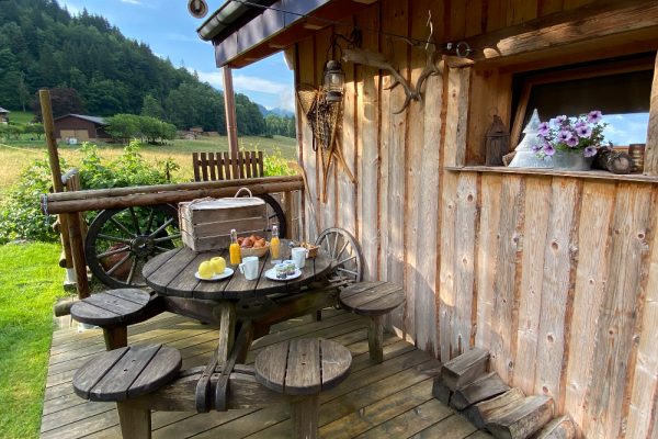 petit-dejeuner-insolite-chalet-trappeur